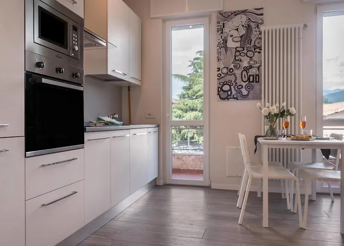 Maison Bibi Maggiore Apartment